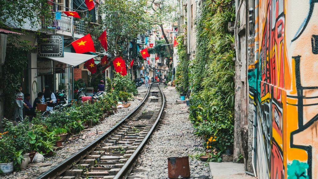 vietnam_elite_escapes_7